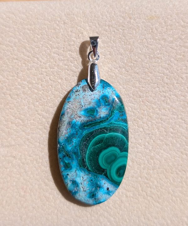 Pendentif cabochon chrysocolle-malachite, motifs vert émeraude et bleu turquoise, fait main d'Inde.