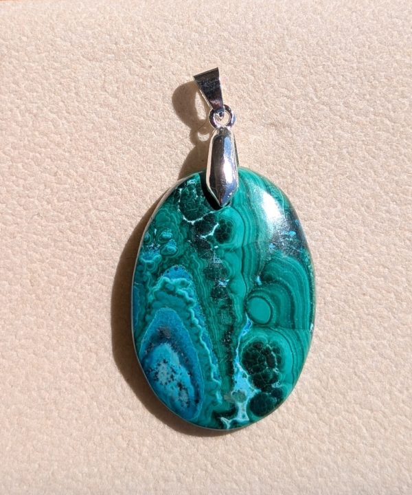 Pendentif ovale chrysocolle-malachite, motifs vert émeraude et bleu turquoise, fait main d'Inde.