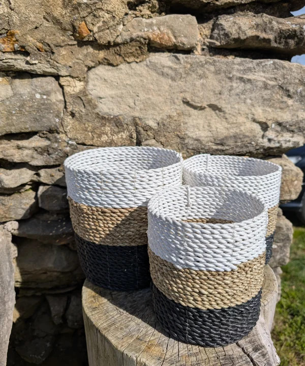 Alternative view of Panier en jonc de mer Bali